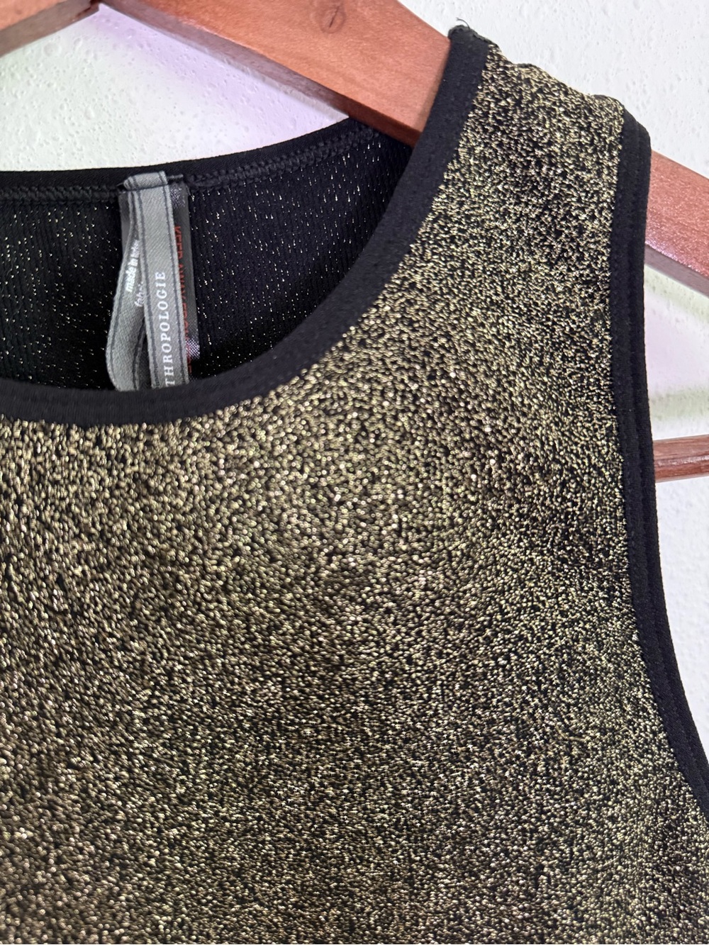 Anthropologie Metallic Gold Knit Tank Top Black Gold Shimmer Sleeveless S/M